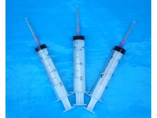 S630一次性無(wú)菌注射器30ml