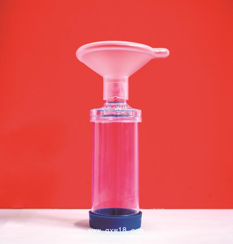 給藥器